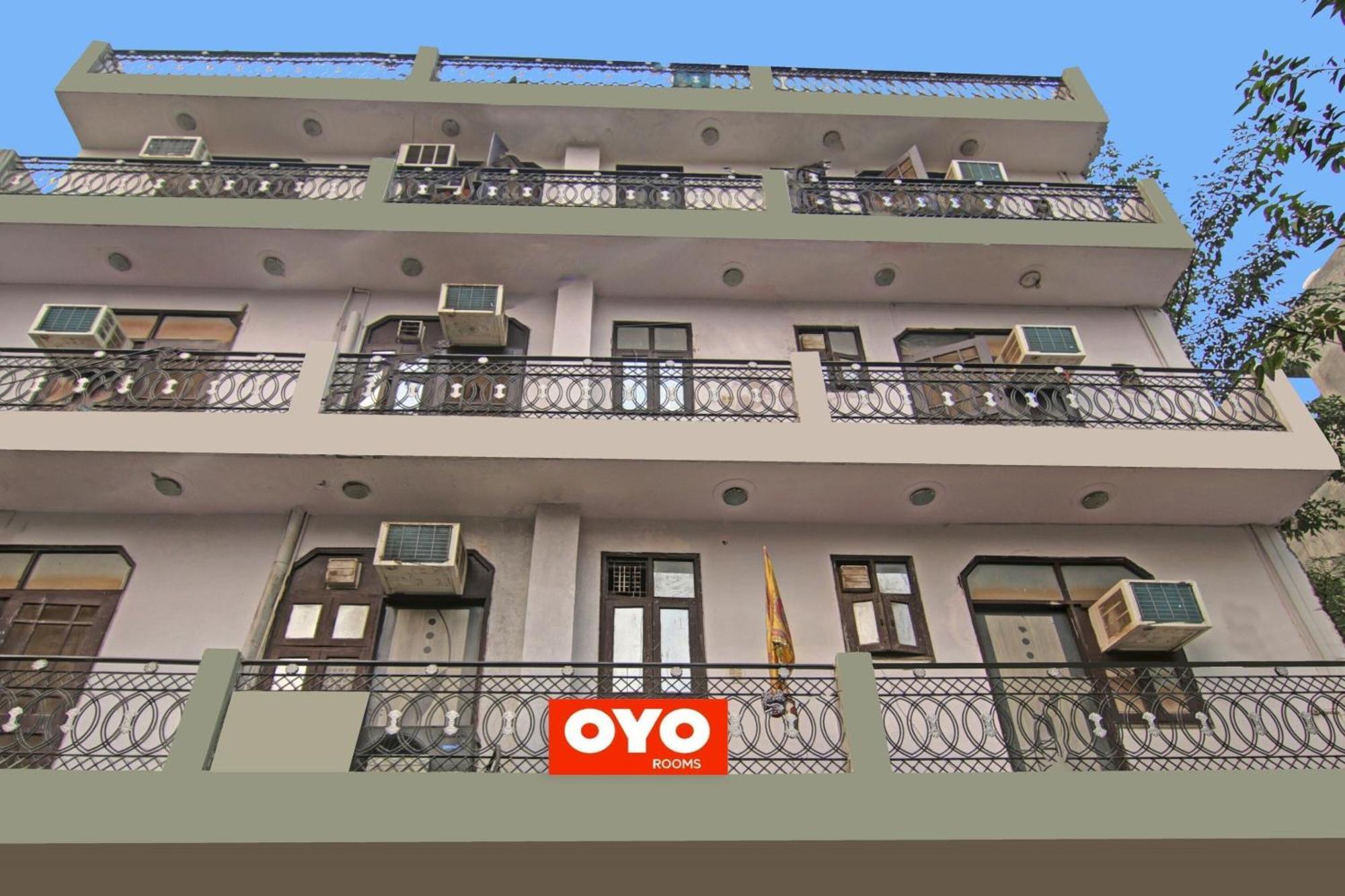 Flagship Hotel Decent Stay Near Pvr Vikaspuri Delhi New Delhi Buitenkant foto